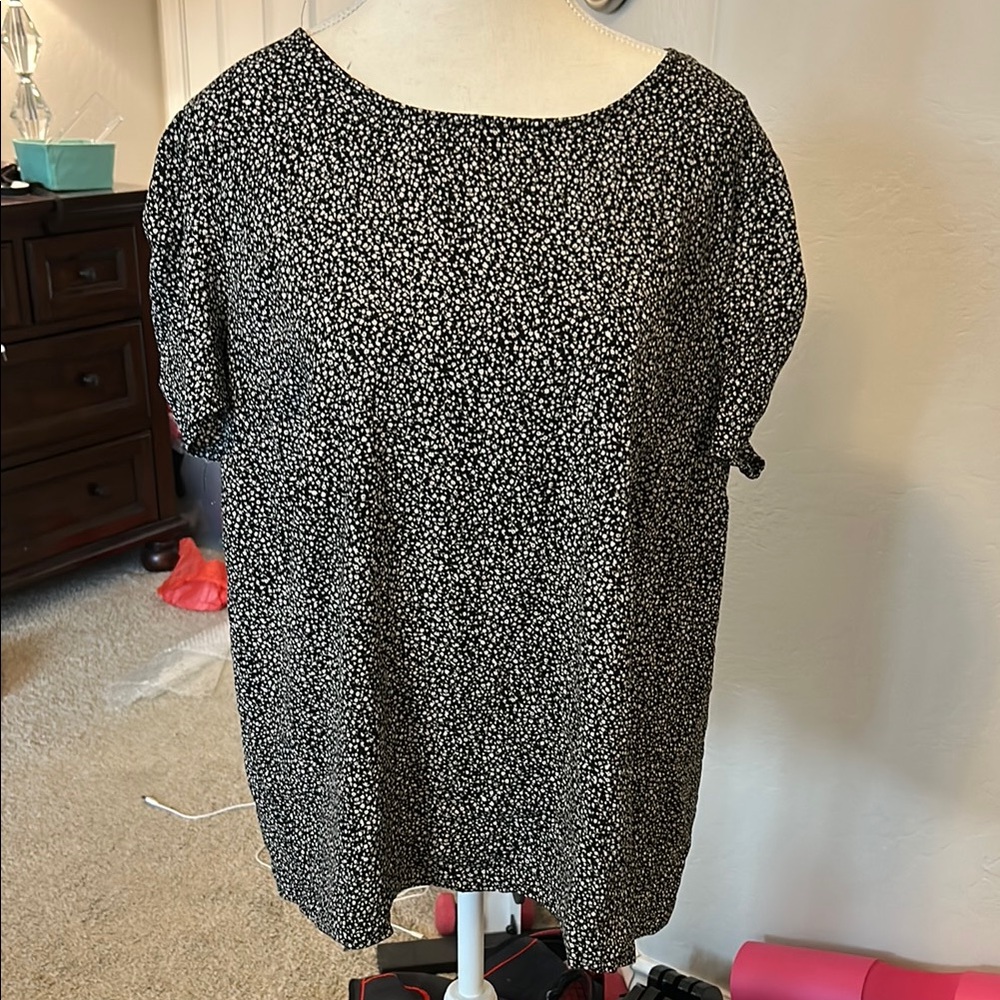 LC Lauren Conrad Black Blouse Elegant Top